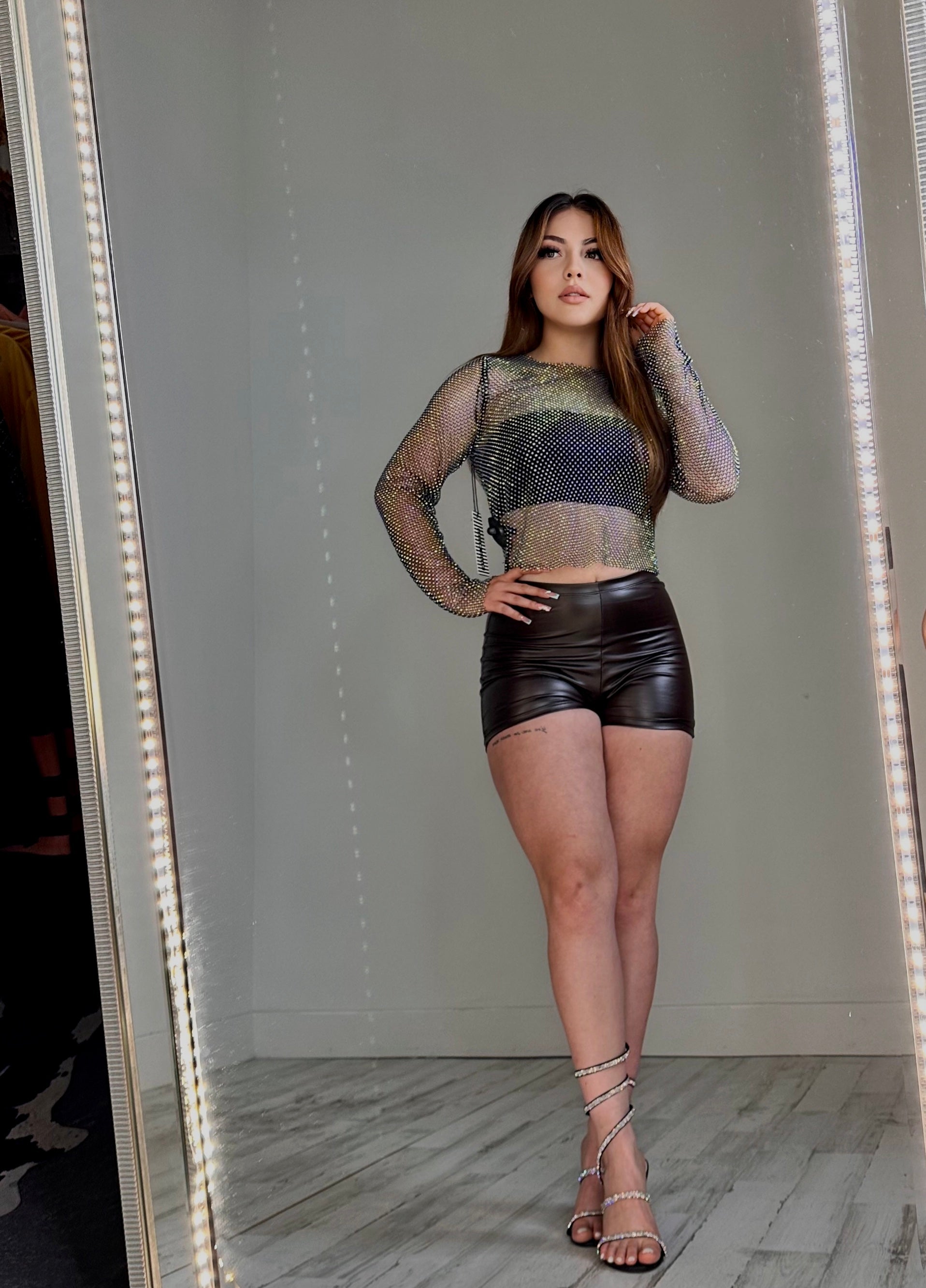 Tops – Zujey Boutique